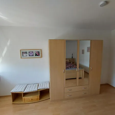 Lipperland * Ντέτμολντ